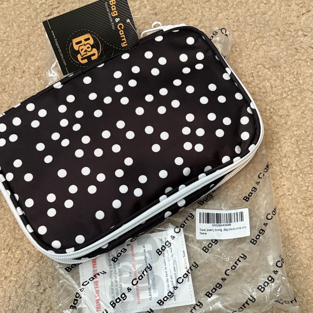 Black and White Polka Dot Travel Jewelry Bag